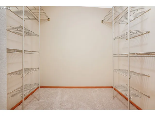 $195,000 | 167 North Hayden Bay Drive, Portland, OR 97217