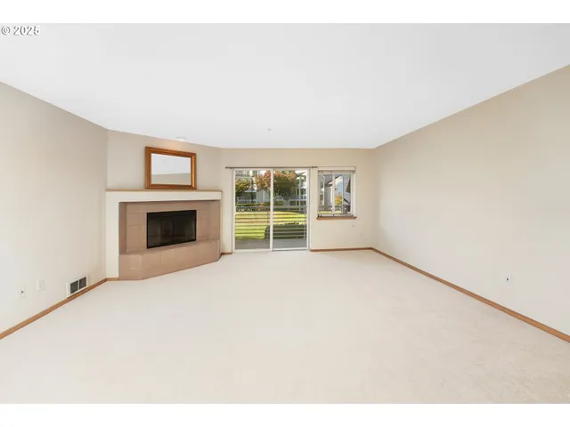 $195,000 | 167 North Hayden Bay Drive, Portland, OR 97217