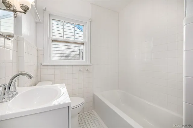 $3,500 | 1409 South Clermont Street, Denver, CO 80222