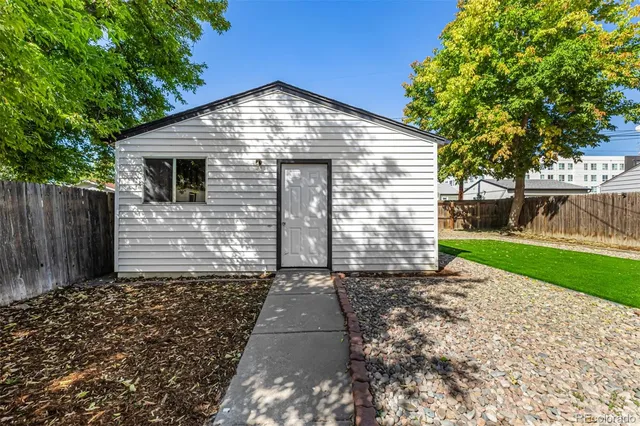 $3,500 | 1409 South Clermont Street, Denver, CO 80222