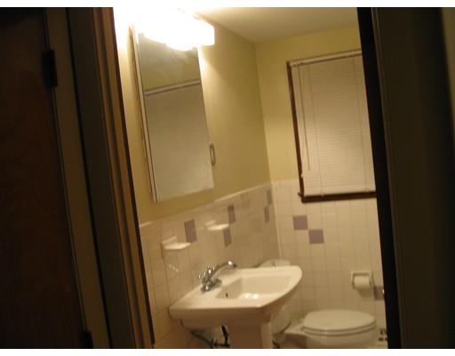 20 Brewster Road Randolph, MA 02368 - Photo 16 of 24 Gallery Image 16