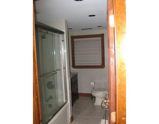20 Brewster Road Randolph, MA 02368 - Photo 22 of 24 Gallery Image 22