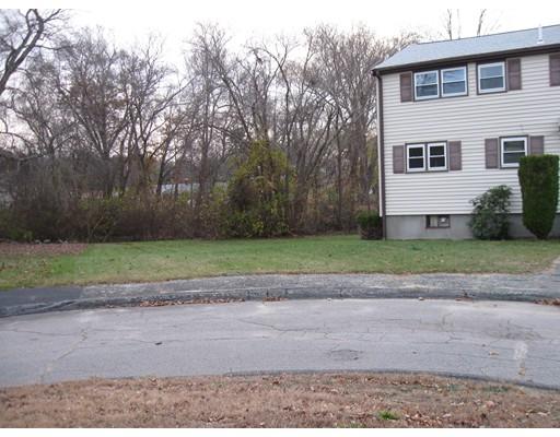 20 Brewster Road Randolph, MA 02368 - Photo 7 of 24 Gallery Image 7
