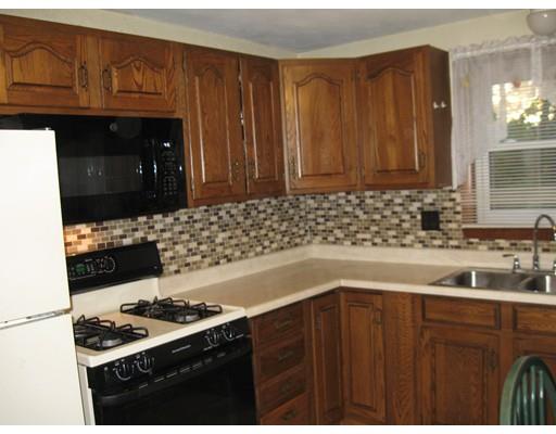 20 Brewster Road Randolph, MA 02368 - Photo 10 of 24 Gallery Image 10