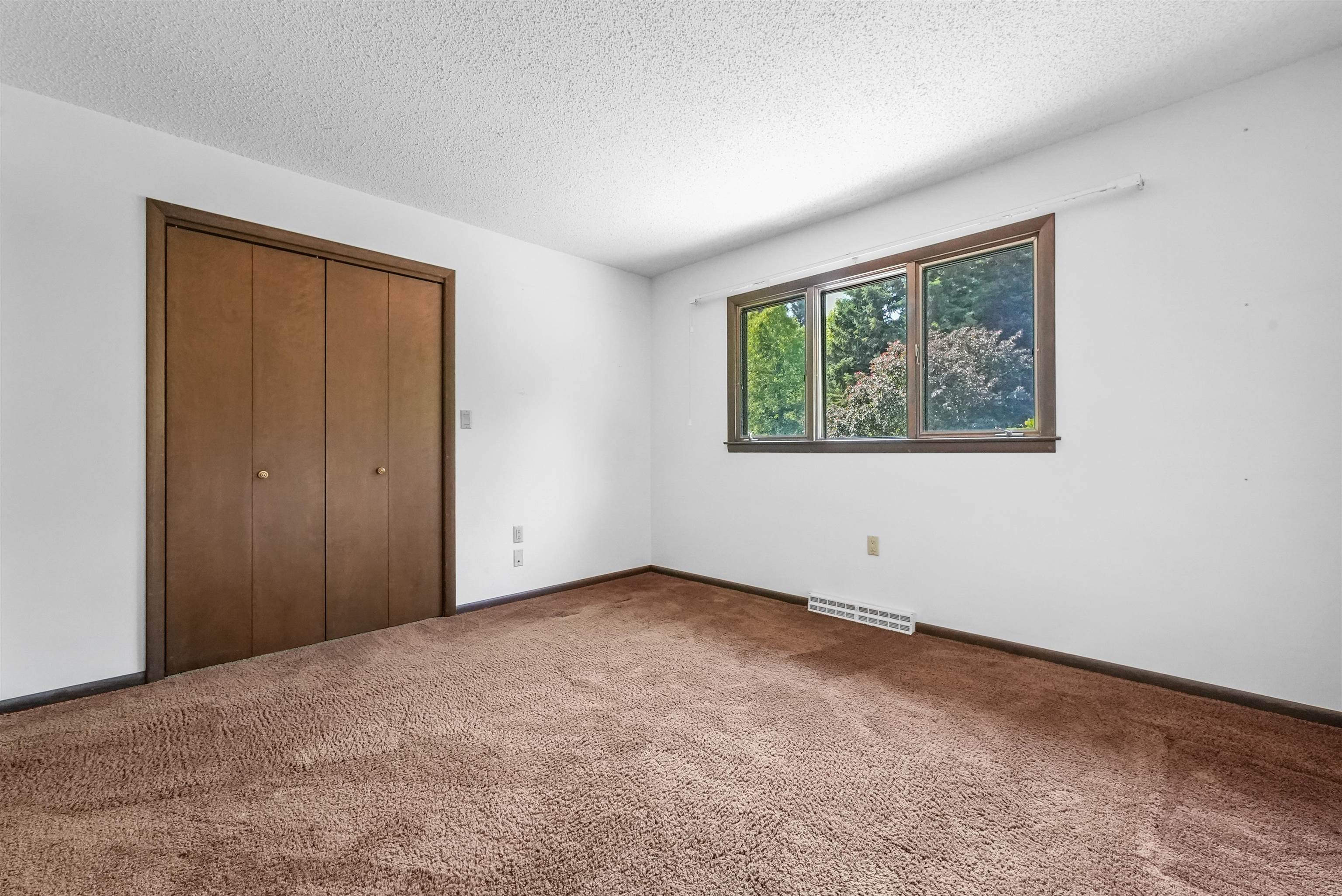8101 East Pleasant Hill Road Suttons Bay, MI 49682 - Photo 38 of 59
