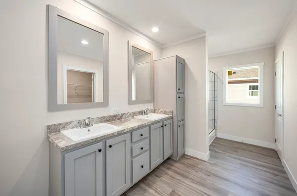 $299,900 | 2131 North Royal Street, Jackson, TN 38305