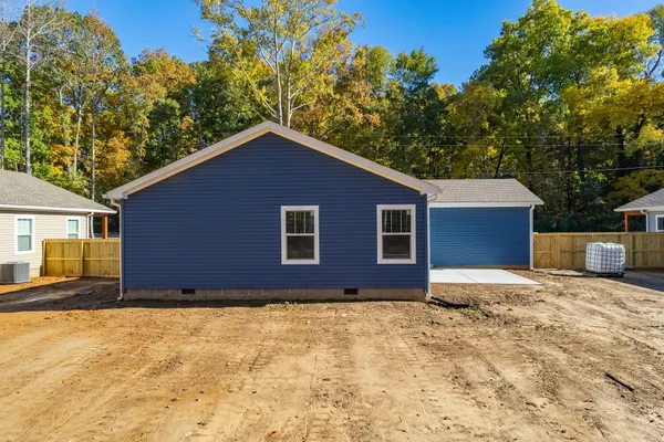 $299,900 | 2131 North Royal Street, Jackson, TN 38305