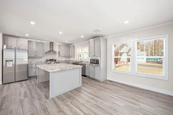 $299,900 | 2131 North Royal Street, Jackson, TN 38305