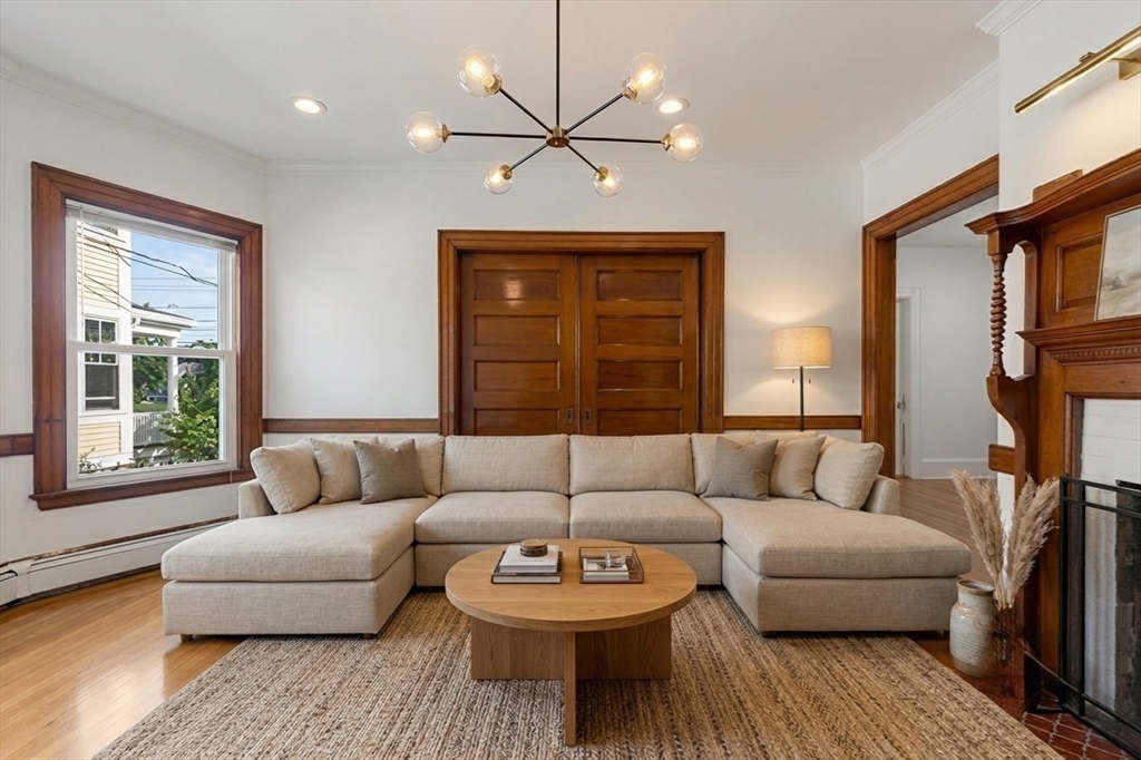 191 Davis Avenue Brookline, MA 02445 - Photo 1 of 21