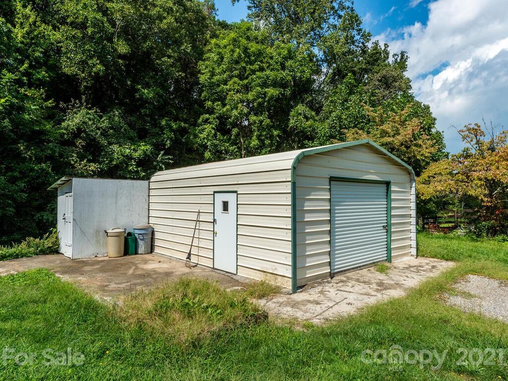 1369 Jenkins Valley Road Alexander, NC 28701 - Photo 32 of 36 Gallery Image 32