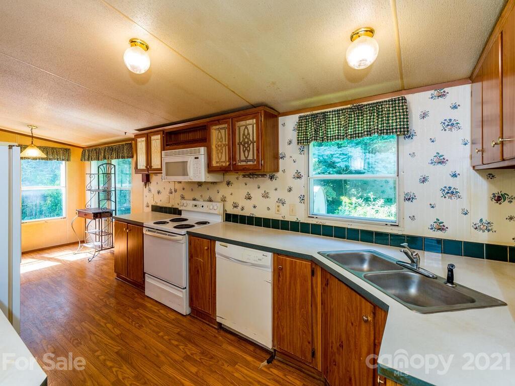 1369 Jenkins Valley Road Alexander, NC 28701 - Photo 9 of 36 Gallery Image 9