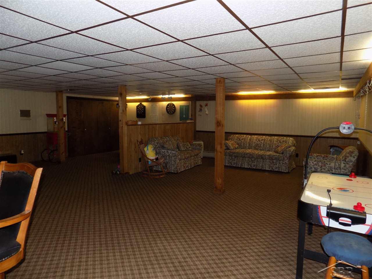 12737 East Washington Road Reese, MI 48757 - Photo 17 of 22 50002550-16.JPG