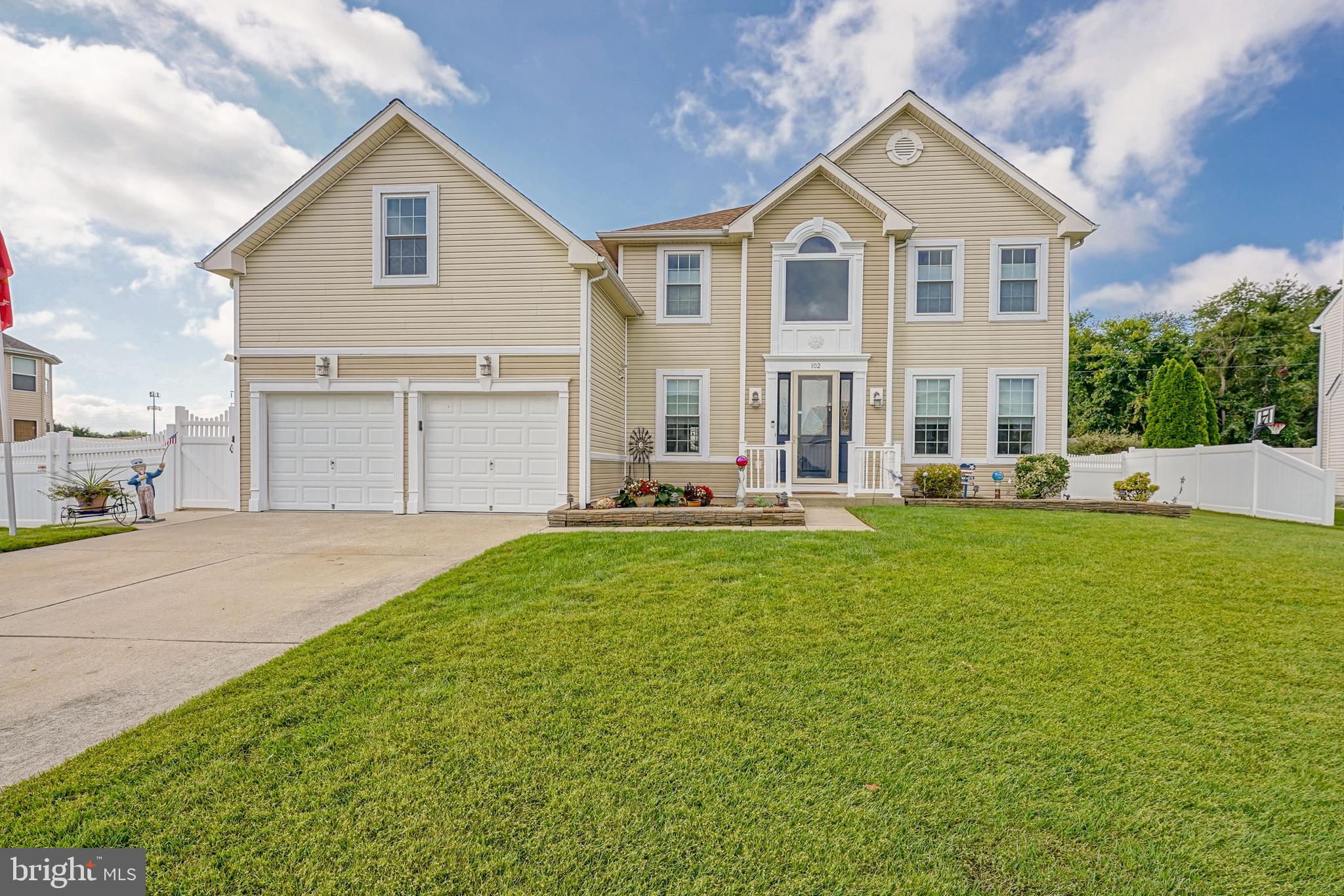 102 Larkspur Circle Sicklerville, NJ 08081 - Photo 1 of 61 Exterior Front