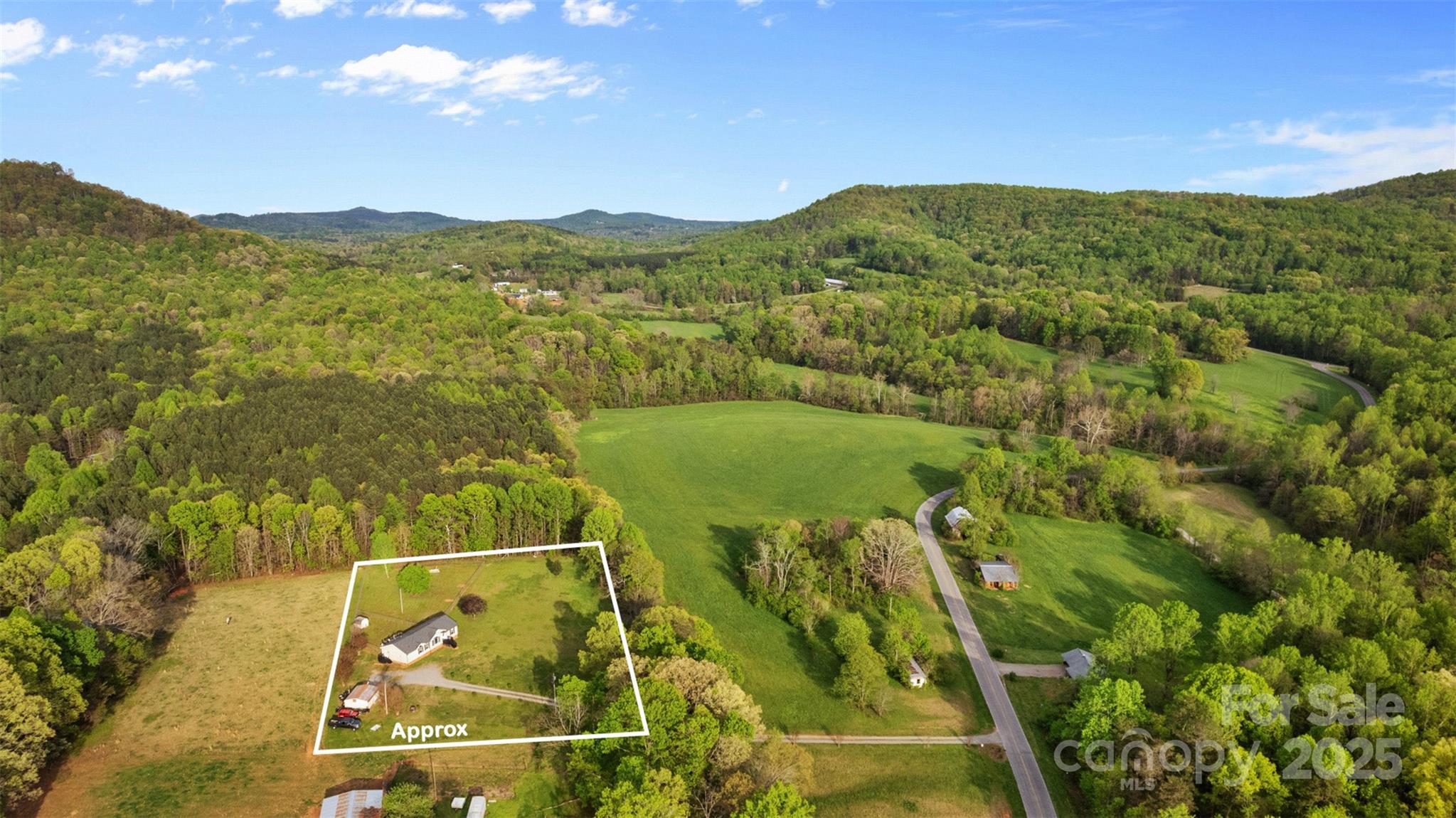 1821 Hopewell Church Road Hiddenite, NC 28636 - Photo 2 of 39