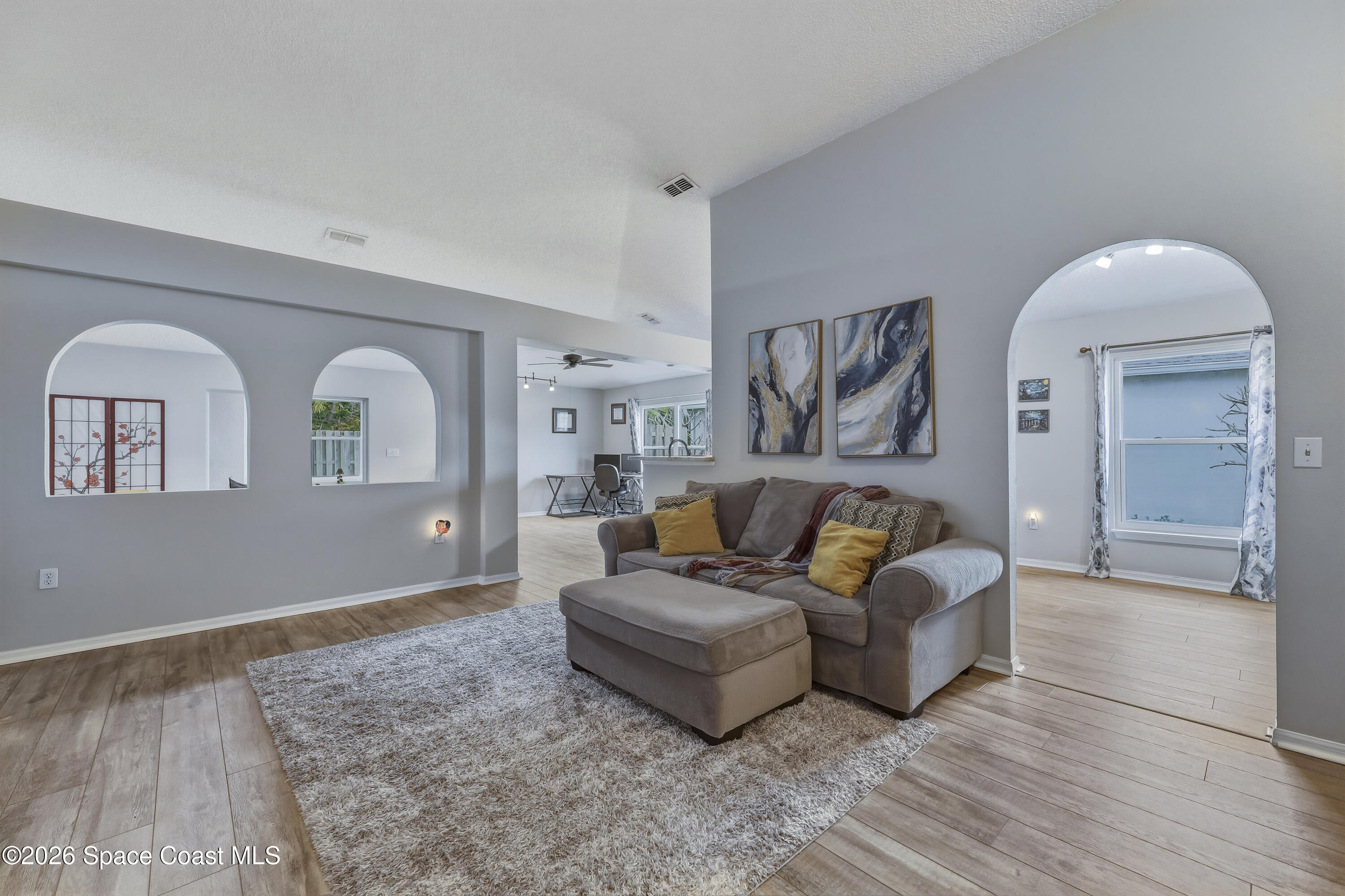 2124 Spring Creek Circle Palm Bay, FL 32905 - Photo 9 of 54 11 (2)