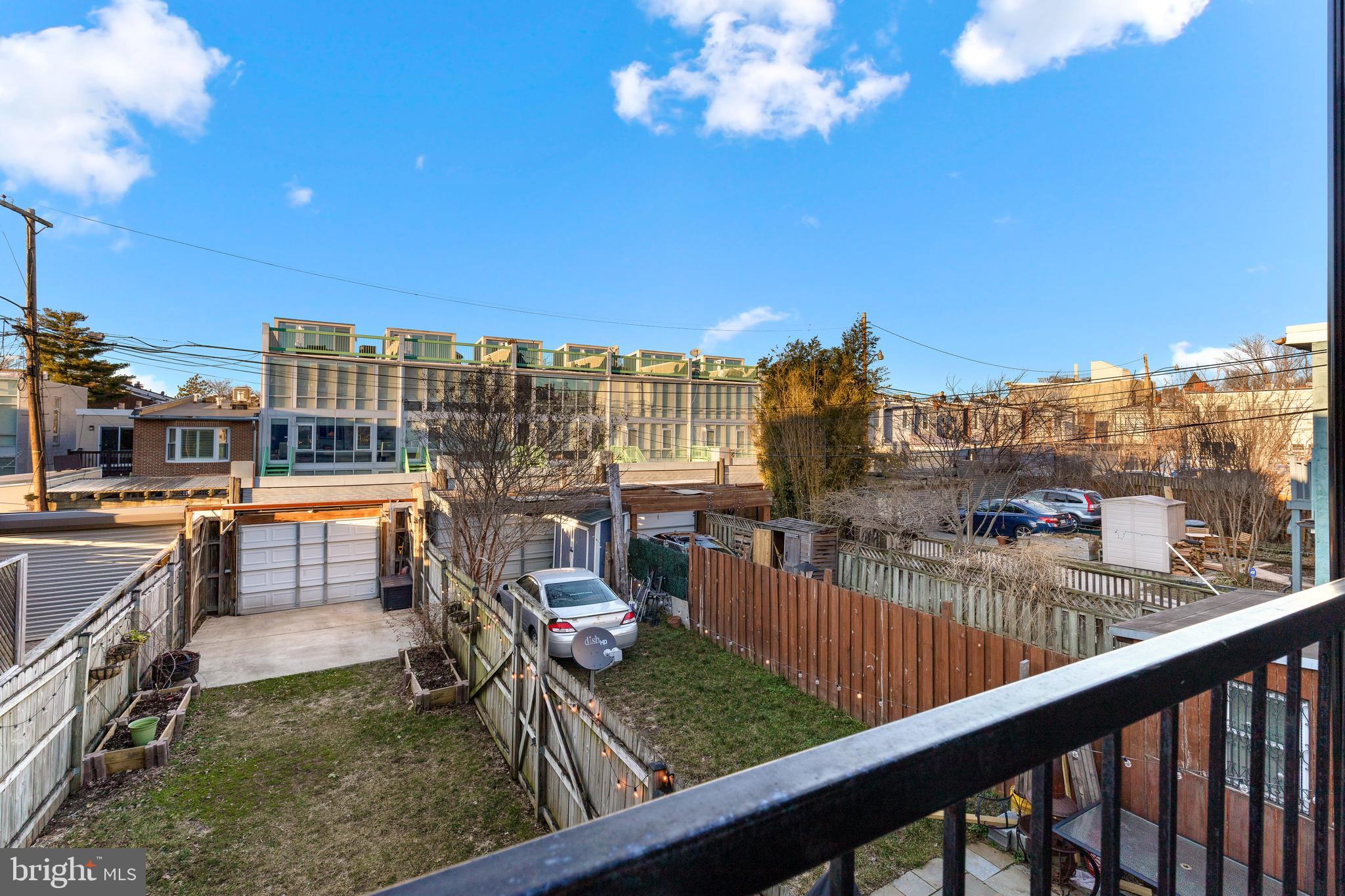 435 Ridge Street Northwest Washington, DC 20001 - Photo 22 of 31
