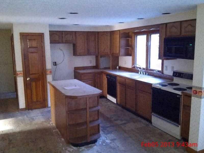 34 Chadbourne Ridge Road North Waterboro, ME 04061 - Photo 4 of 4 Kitchen.