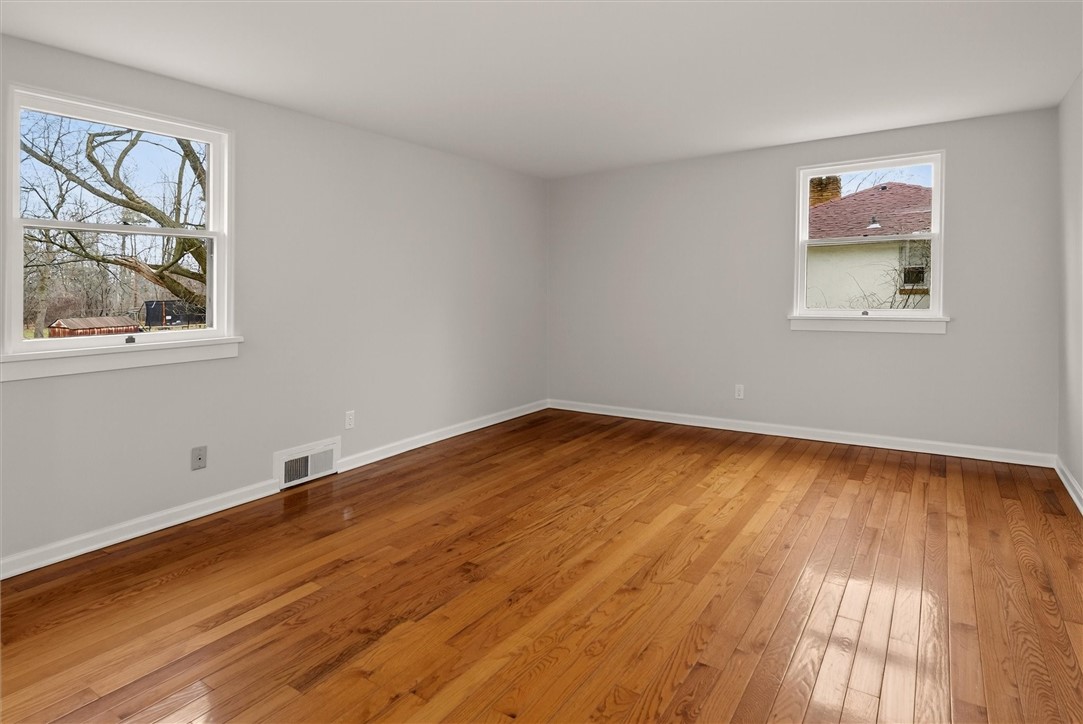 522 Latta Road Greece, NY 14612 - Photo 16 of 33