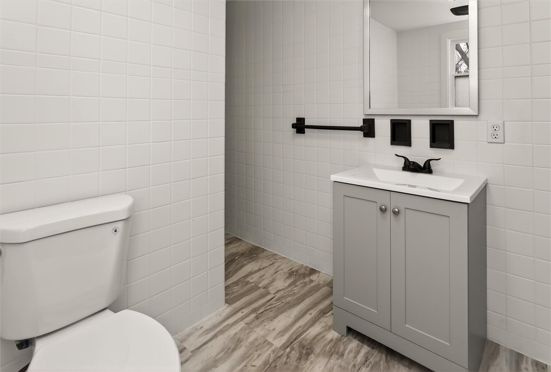 522 Latta Road Greece, NY 14612 - Photo 21 of 33