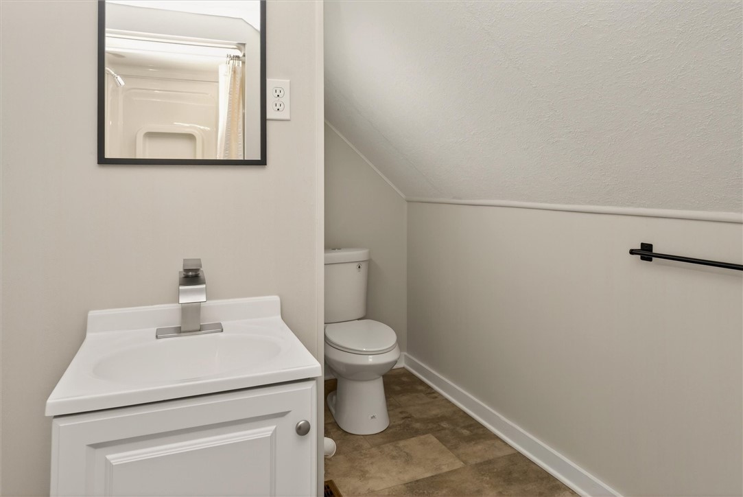 522 Latta Road Greece, NY 14612 - Photo 26 of 33