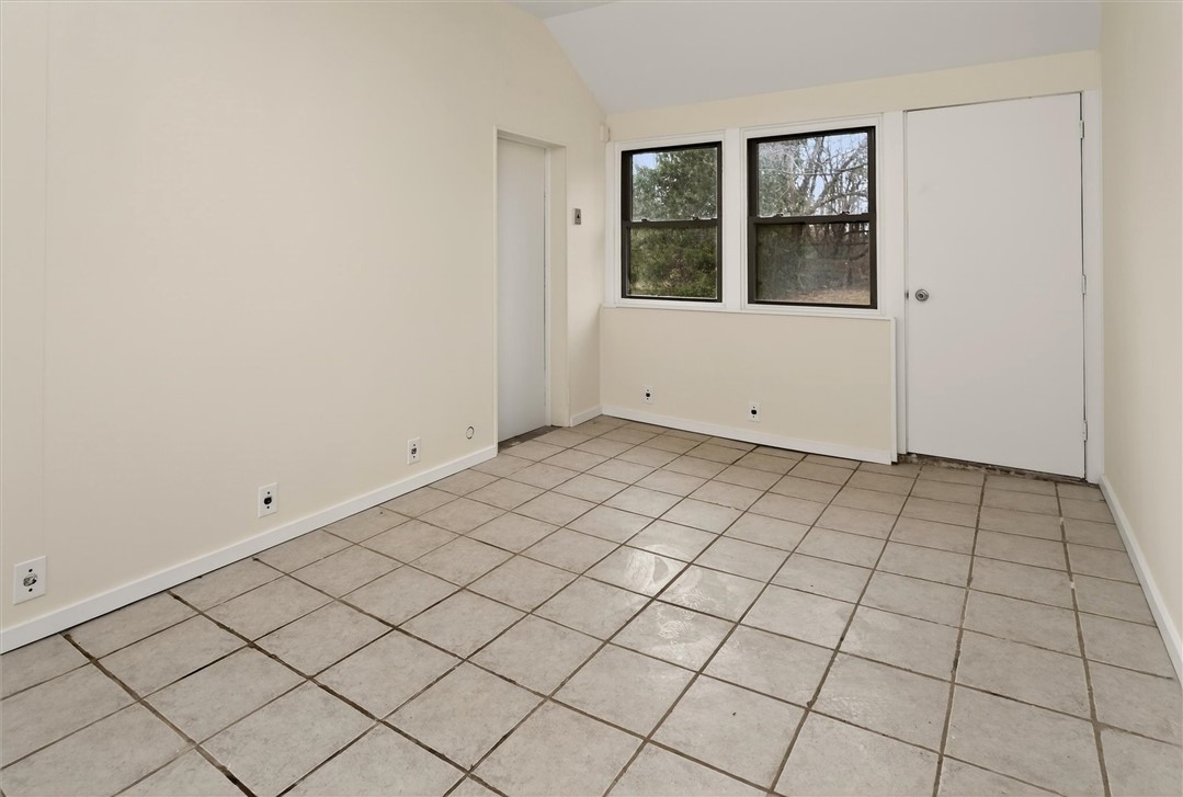 522 Latta Road Greece, NY 14612 - Photo 28 of 33