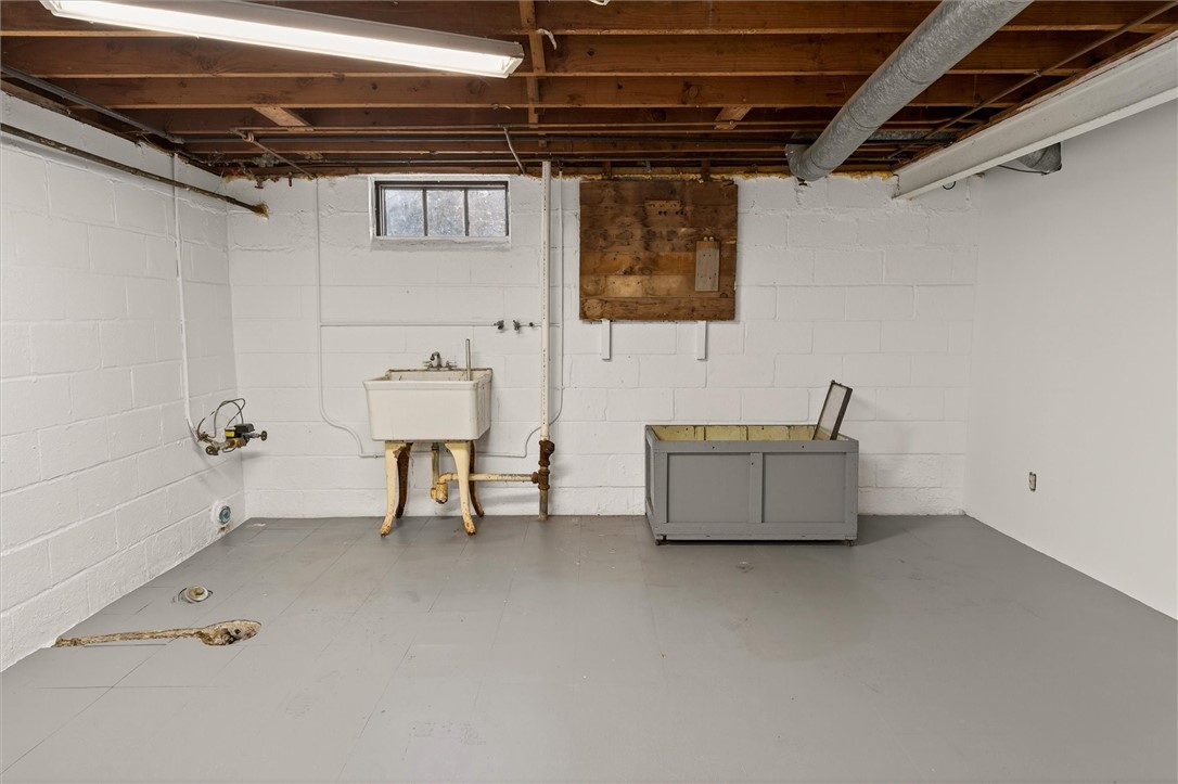 522 Latta Road Greece, NY 14612 - Photo 31 of 33