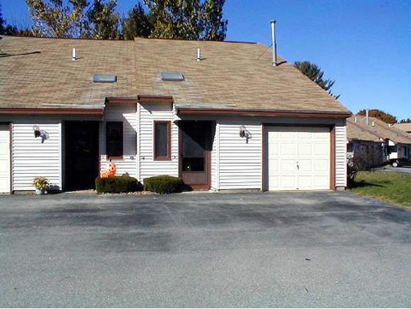 13 Bramber II, Unit 13 Rochester, NH 03867 - Photo 1 of 1