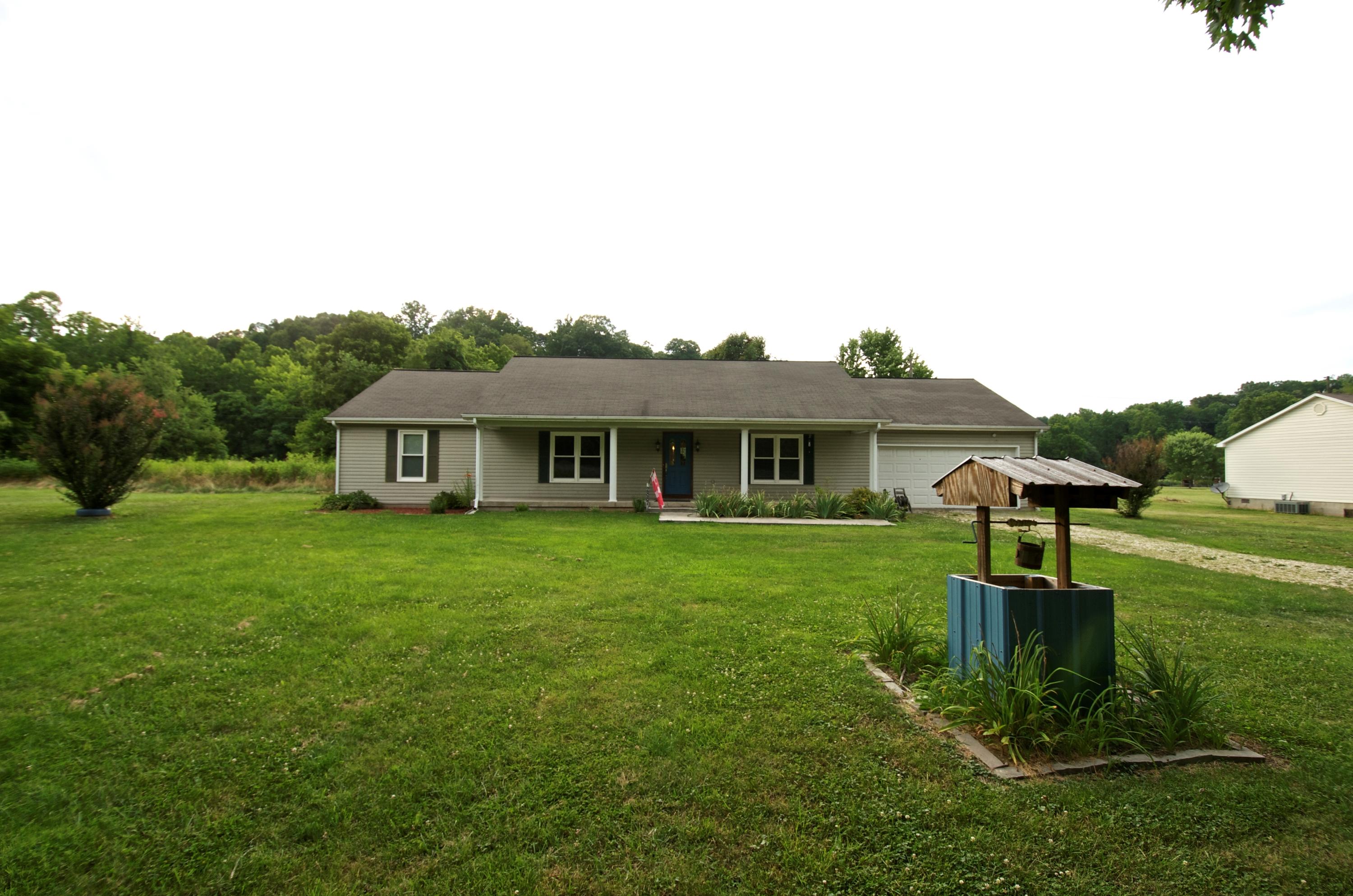 2887 Lithia Road Buchanan, VA 24066 - Photo 2 of 46 Front of Home