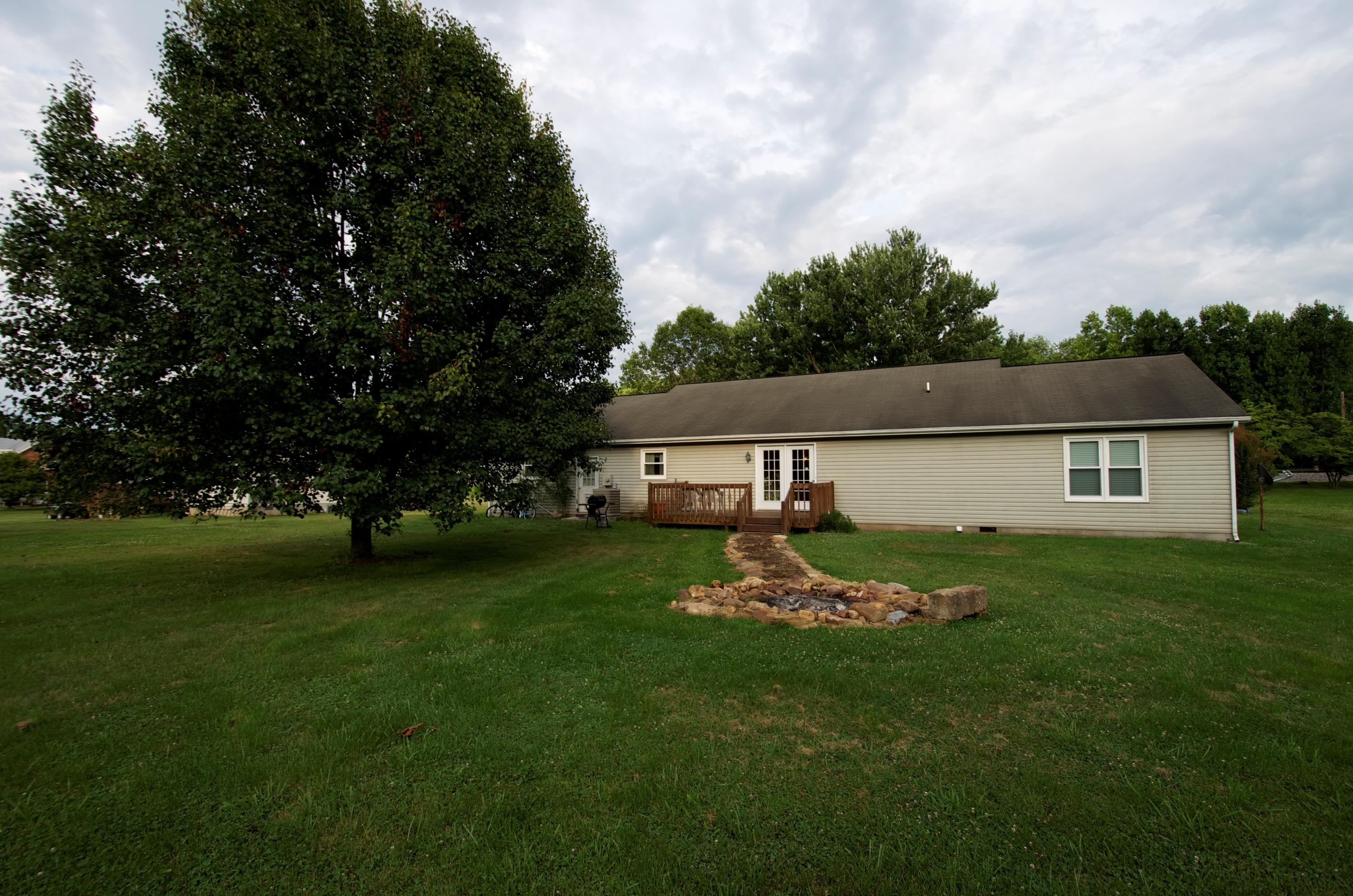 2887 Lithia Road Buchanan, VA 24066 - Photo 43 of 46 Back of House