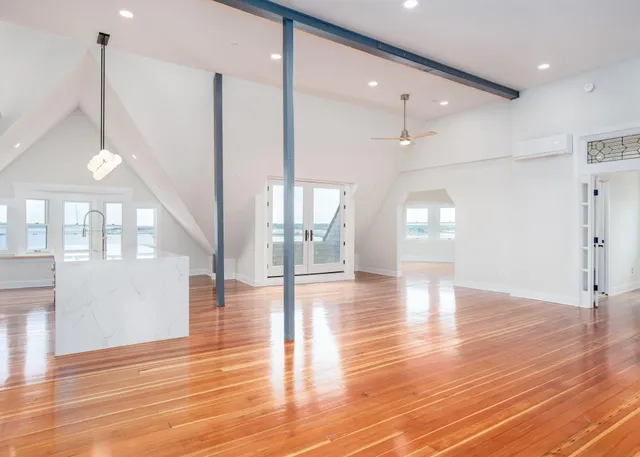 $3,190,000 | 5 Eastern Promenade, Unit PH, Portland, ME 04101