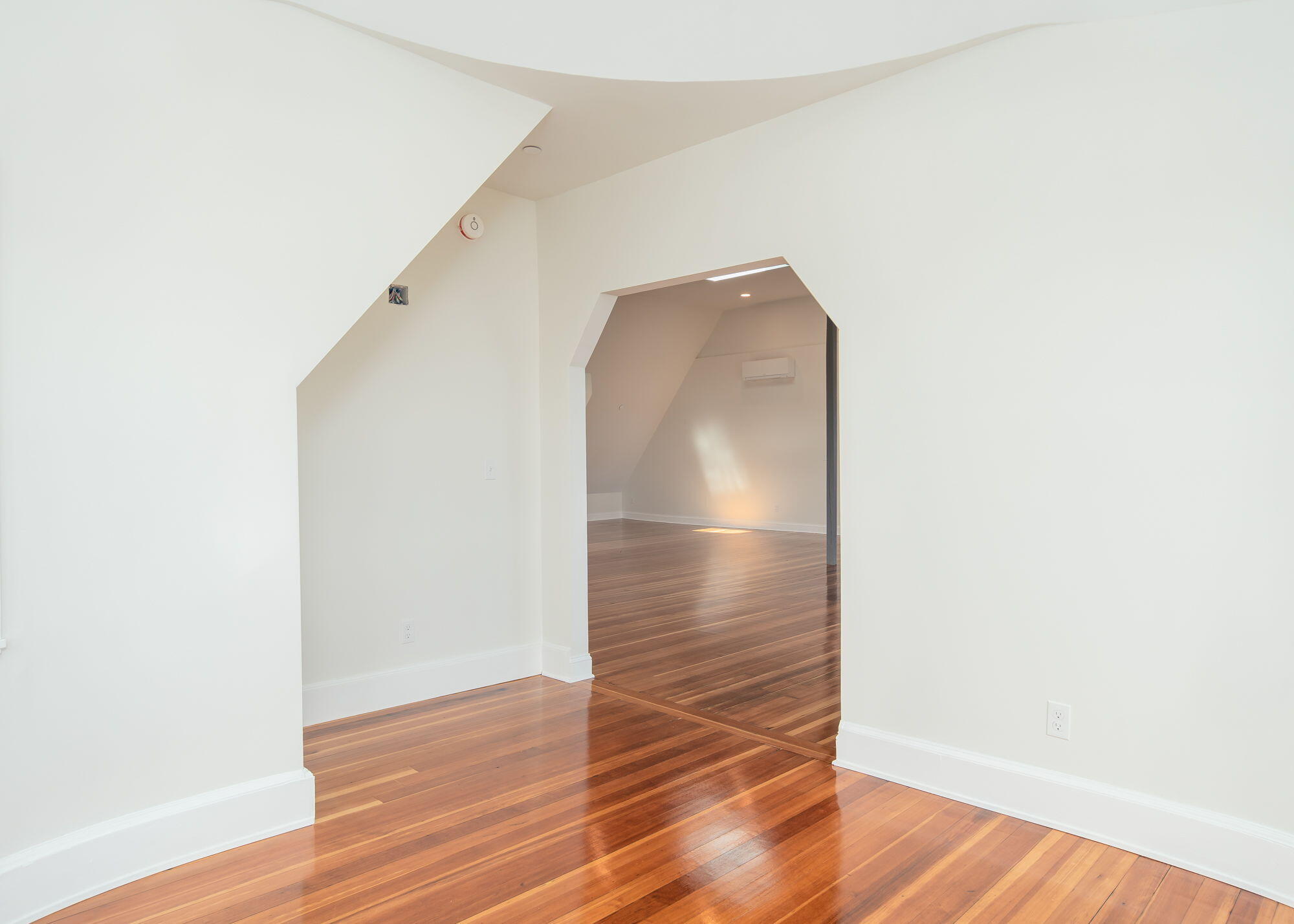 5 Eastern Promenade, Unit PH Portland, ME 04101 - Photo 31 of 44 5EasternPromenade-Portland-Unit3-14