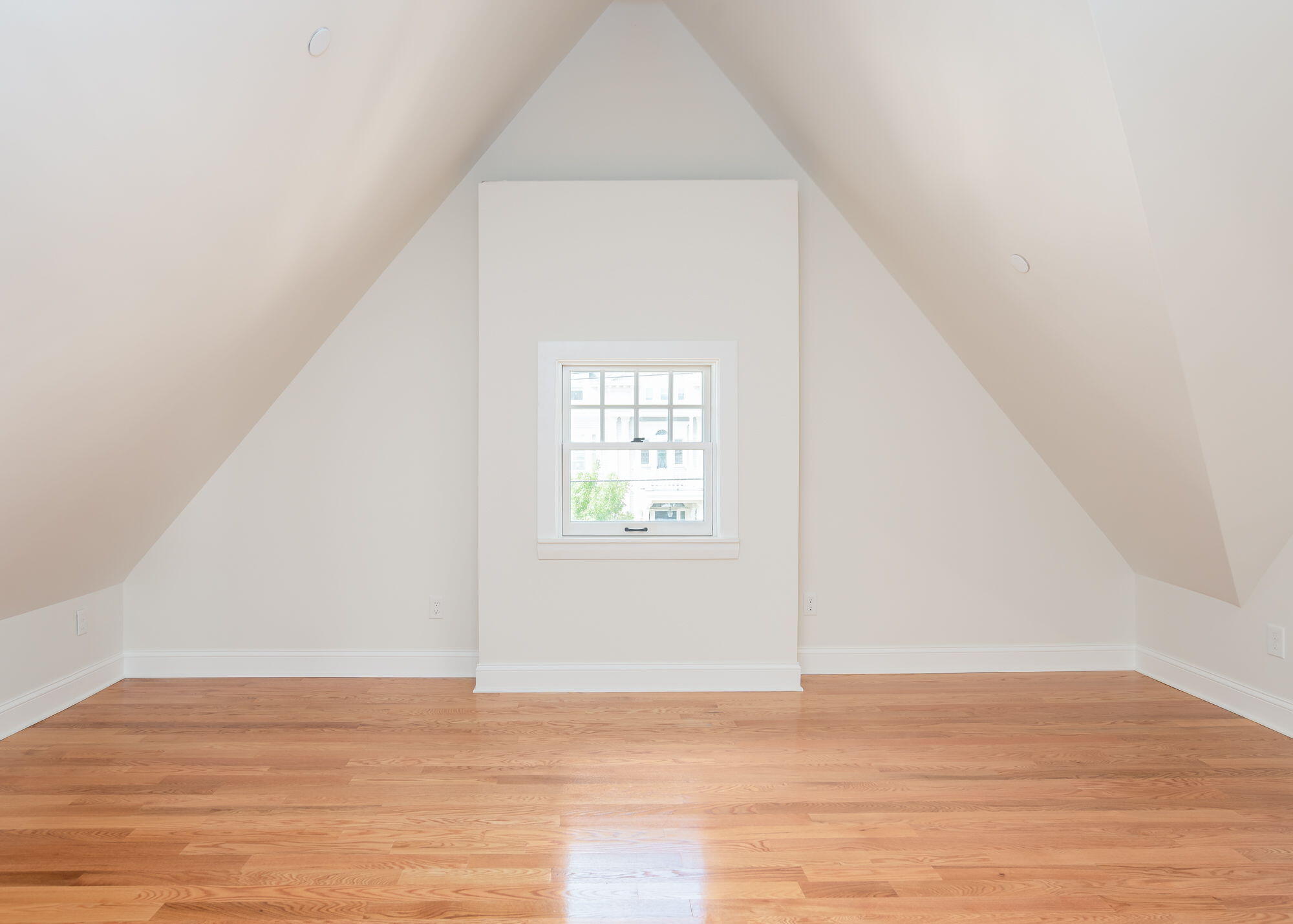 5 Eastern Promenade, Unit PH Portland, ME 04101 - Photo 32 of 44 5EasternPromenade-Portland-Unit3-15