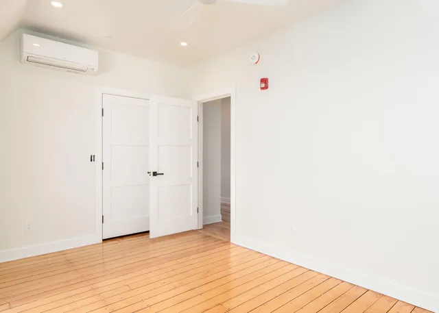 $3,190,000 | 5 Eastern Promenade, Unit PH, Portland, ME 04101