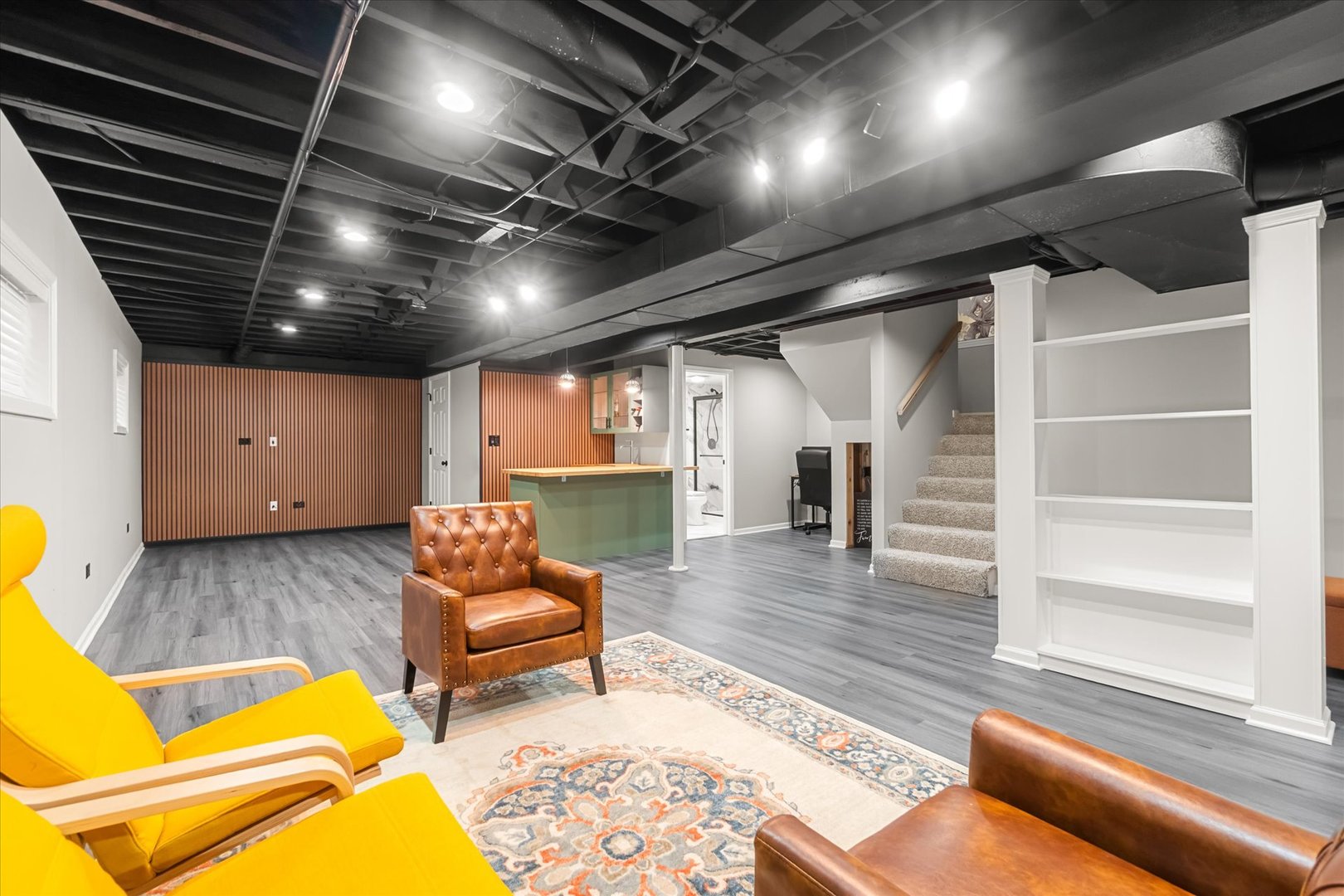 1763 Frost Lane Naperville, IL 60564 - Photo 22 of 46 a living room with furniture