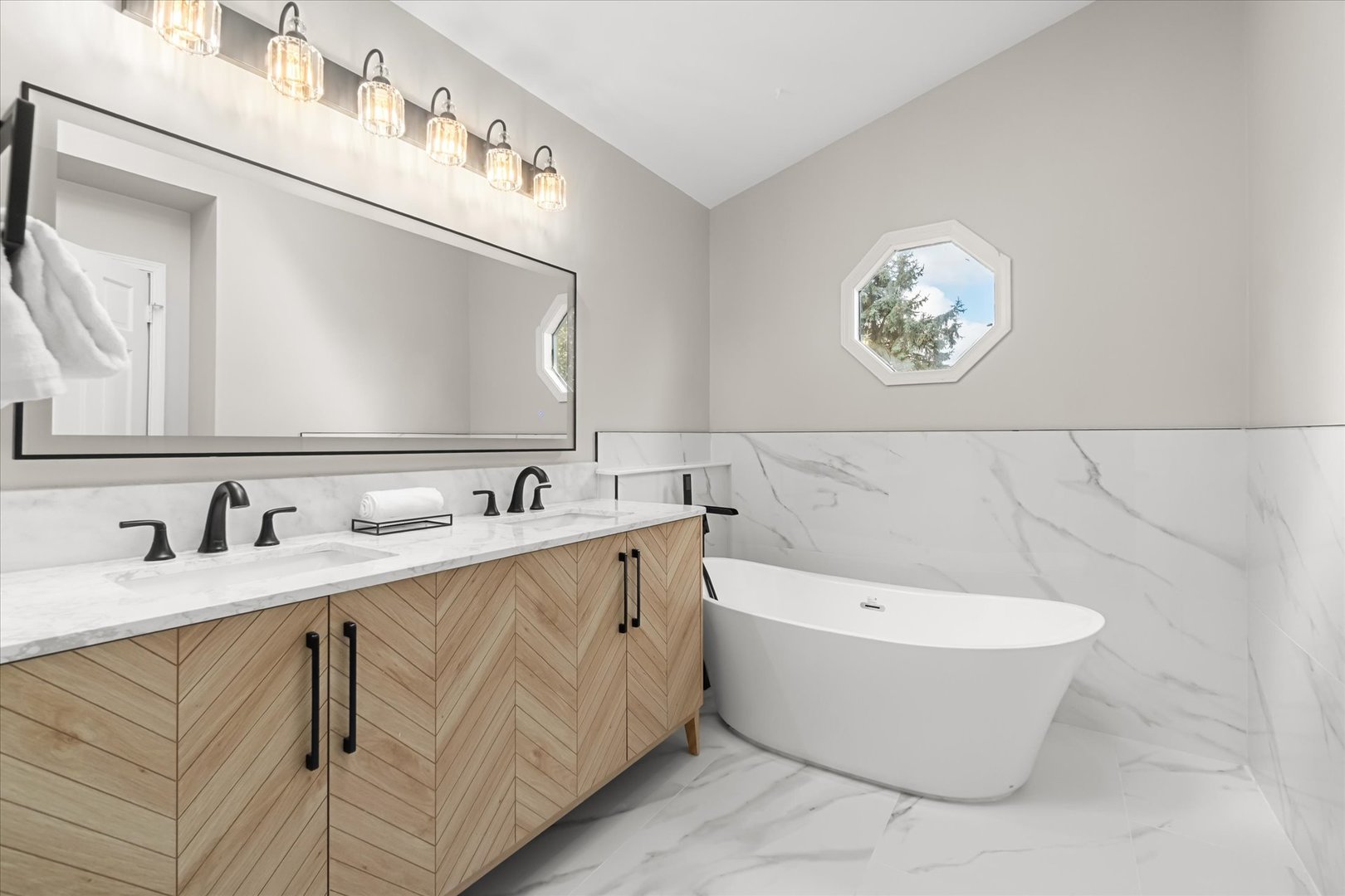 1763 Frost Lane Naperville, IL 60564 - Photo 3 of 46 a bathroom with a bathtub and a sink