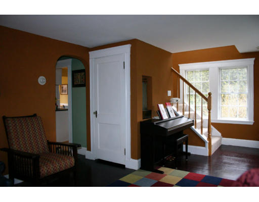 29 Lake Road Wayland, MA 01778 - Photo 5 of 15 Gallery Image 5