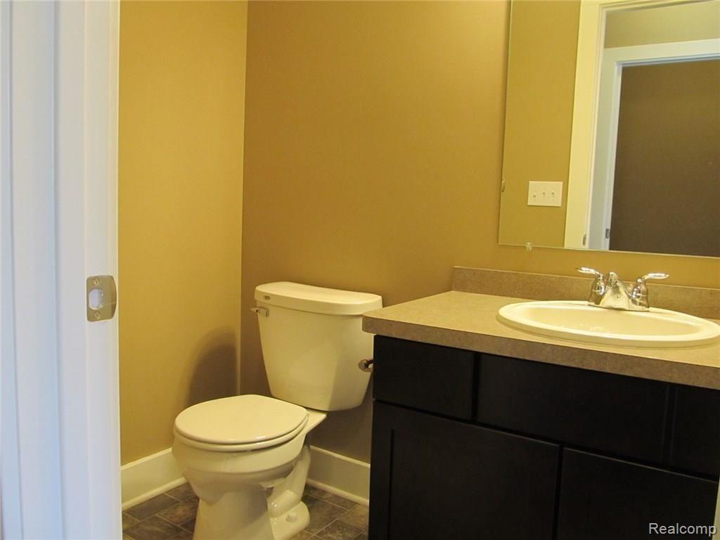 71198 Coon Creek Road Armada, MI 48005 - Photo 9 of 19 Main Floor Half Bath