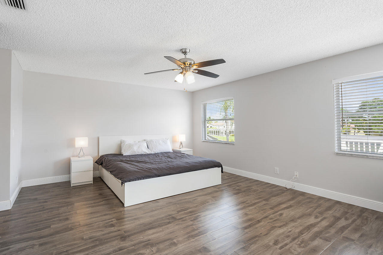 19681 Black Olive Lane Boca Raton, FL 33498 - Photo 16 of 47 017-19681BlackOliveLn-BocaRaton-FL-small