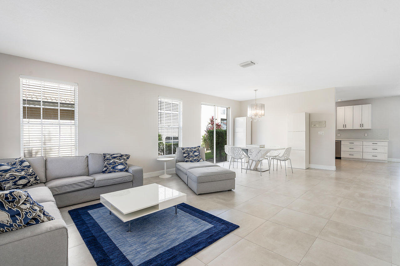 19681 Black Olive Lane Boca Raton, FL 33498 - Photo 5 of 47 008-19681BlackOliveLn-BocaRaton-FL-small