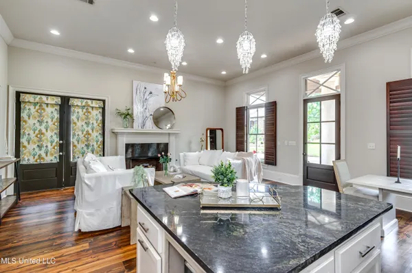 $435,000 | 104 La Salle Street, Madison, MS 39110