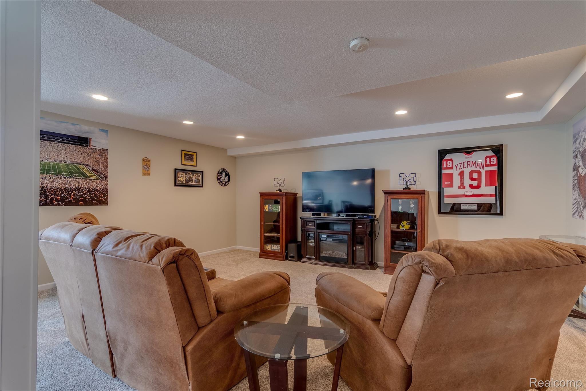 9123 Copper Ridge Drive Davison, MI 48423 - Photo 29 of 59 29 (1).jpg