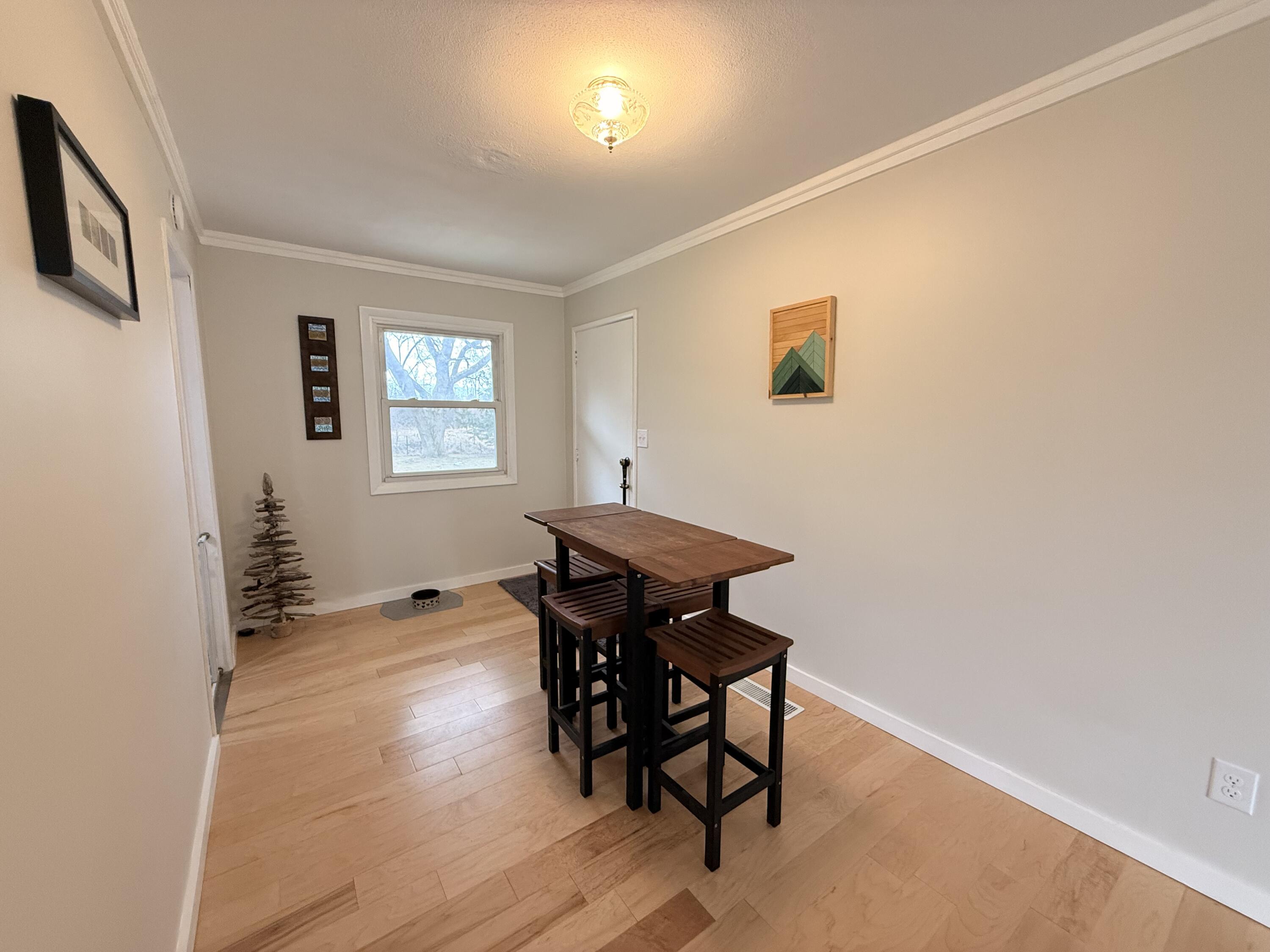 7 Chenango Road Plattsburgh, NY 12901 - Photo 5 of 14 Gallery Image 5