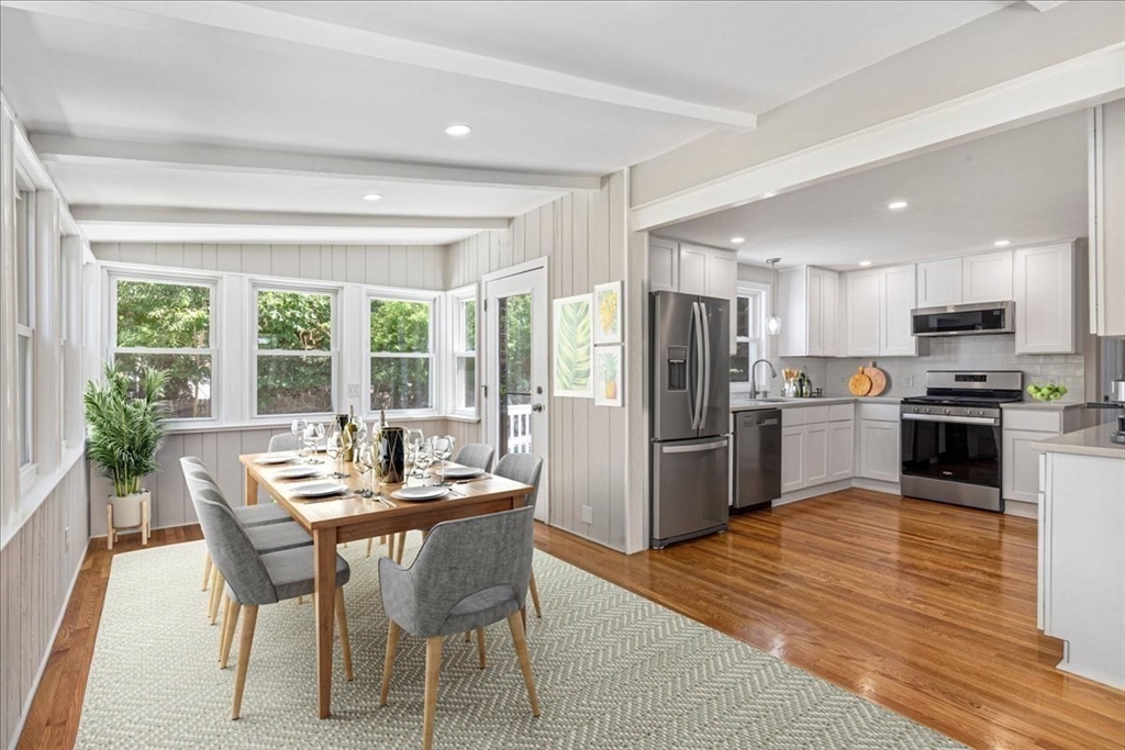 10 Fernglade Road Burlington, MA 01803 - Photo 1 of 37 Gallery Image 1