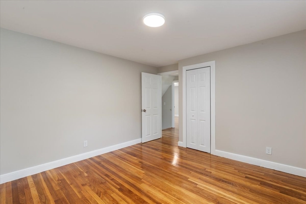 10 Fernglade Road Burlington, MA 01803 - Photo 23 of 37 Gallery Image 23