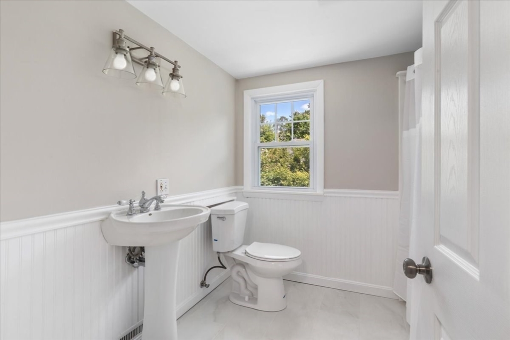 10 Fernglade Road Burlington, MA 01803 - Photo 31 of 37 Gallery Image 31