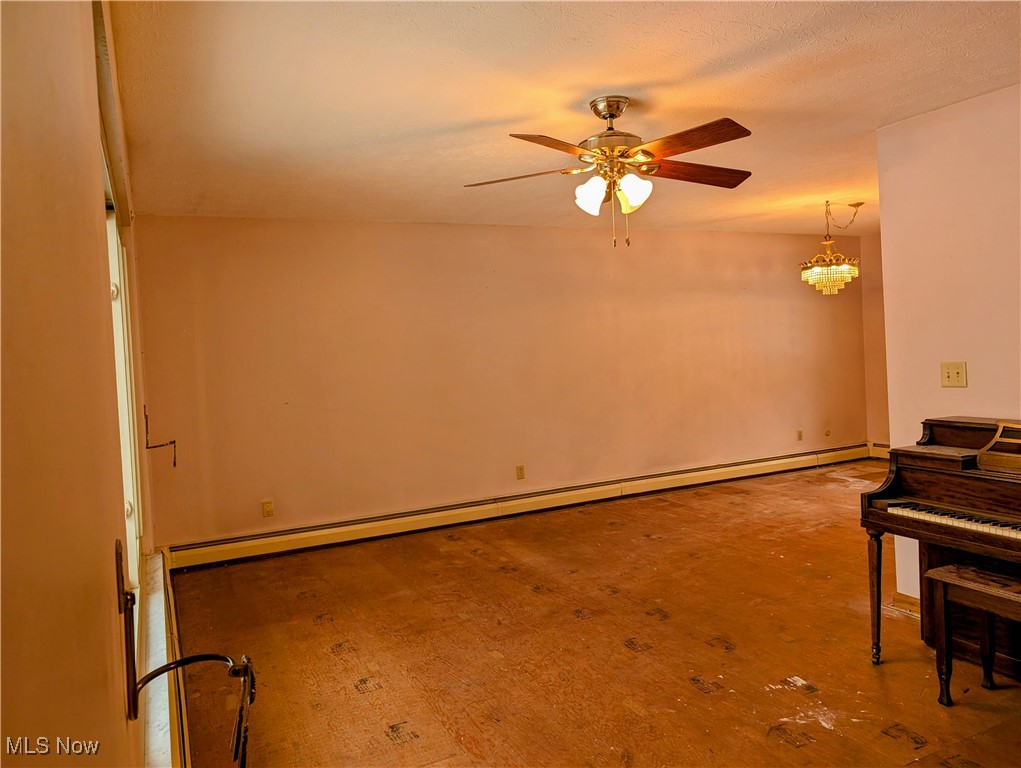 632 Center Road New Franklin, OH 44319 - Photo 10 of 26 Needs flooring covering