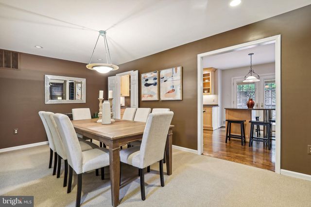 $1,065,000 | 1569 McLean Commons Court, McLean, VA 22101