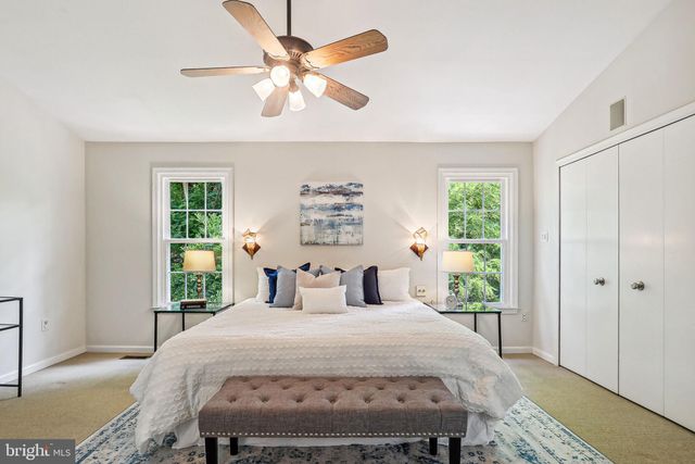 $1,065,000 | 1569 McLean Commons Court, McLean, VA 22101