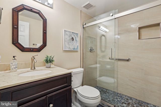 $1,065,000 | 1569 McLean Commons Court, McLean, VA 22101