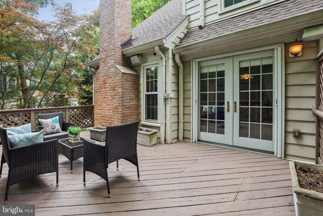 $1,065,000 | 1569 McLean Commons Court, McLean, VA 22101